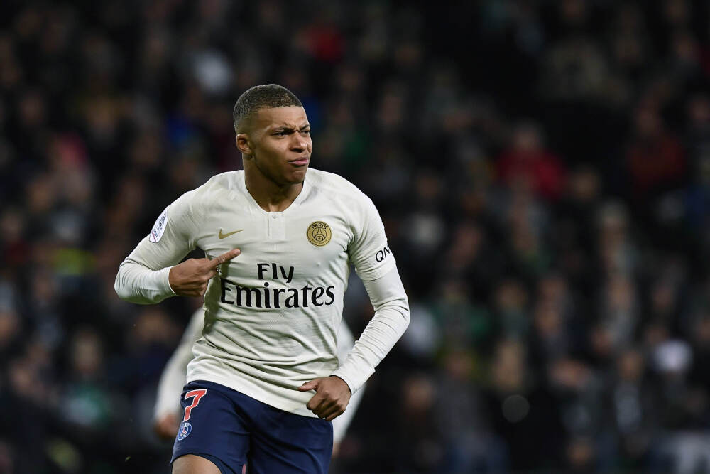 1.9万股民狂欢！中一签，暴赚30万元！知名大佬浮盈百亿！沐曦股份，暴涨568%！